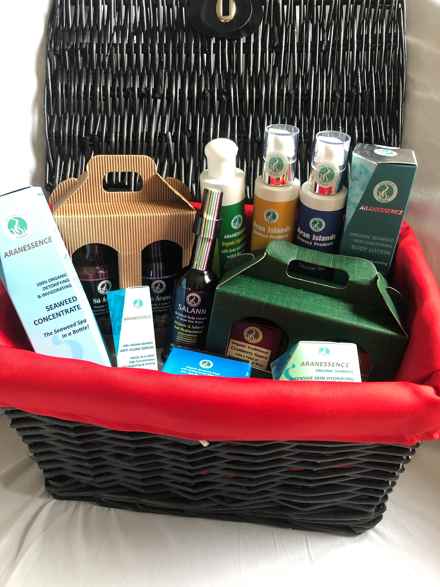 90438478_199721778116101_8249146550723280896_o