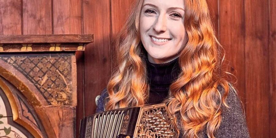 Caitlín Nic Gabhann agus a consairtín