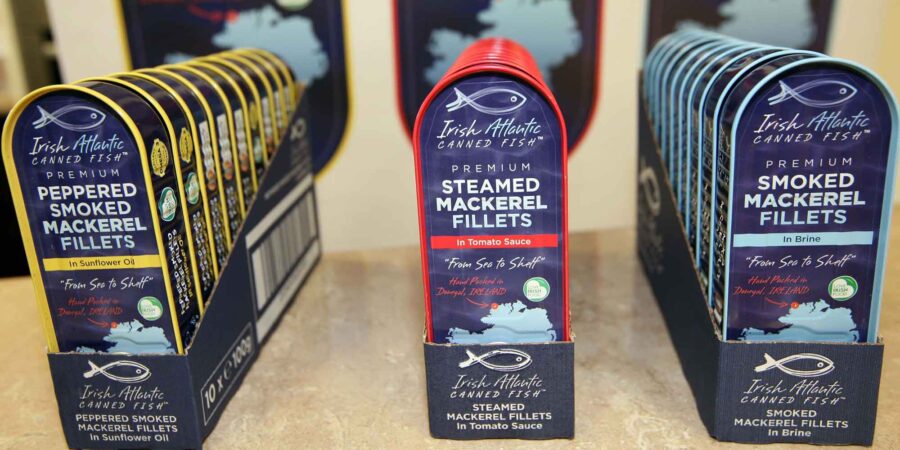 Earraí éagsúla bia mara uaidh Irish Fish Canners